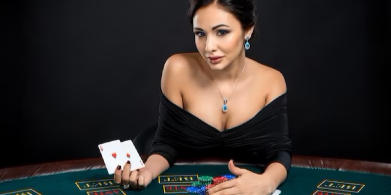 Poker Thabet với dàn dealer hấp dẫn